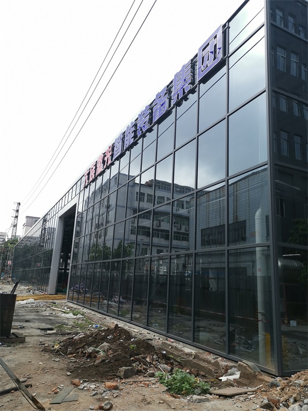 玻璃幕墻公司排名，幫您尋找知名工程公司！